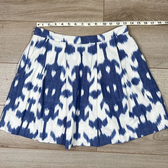 Vineyard Vines Blue and White Mini Skirt Size 00 - Picture 6 of 7